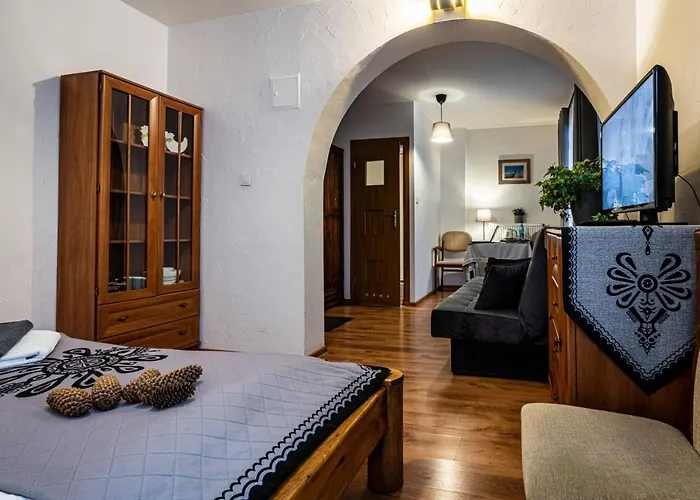 Cicha Woda Iii アパート *