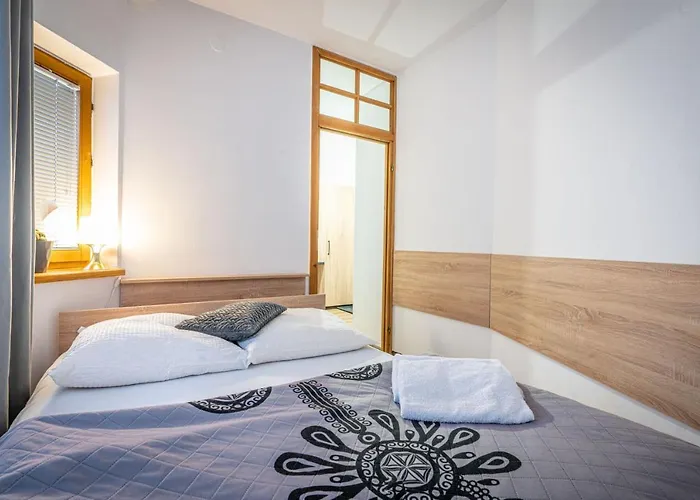 アパート Cicha Woda Iii