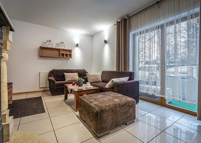 Cicha Woda Iii アパート *